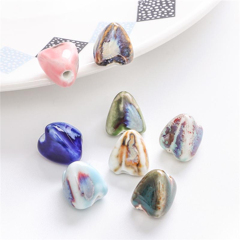 5 Stück Blumenglasur-Porzellanperlen Zongzi-Form Keramikperlen für die Schmuckherstellung DIY Charms Armband Halskette Basteln Loch 2,5 mm