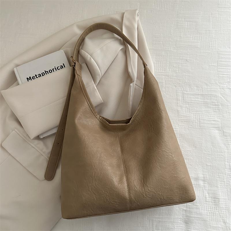 Bag Ladies 2025 New High Value Retro Shoulder Bag Summer Bucket Tote Bag