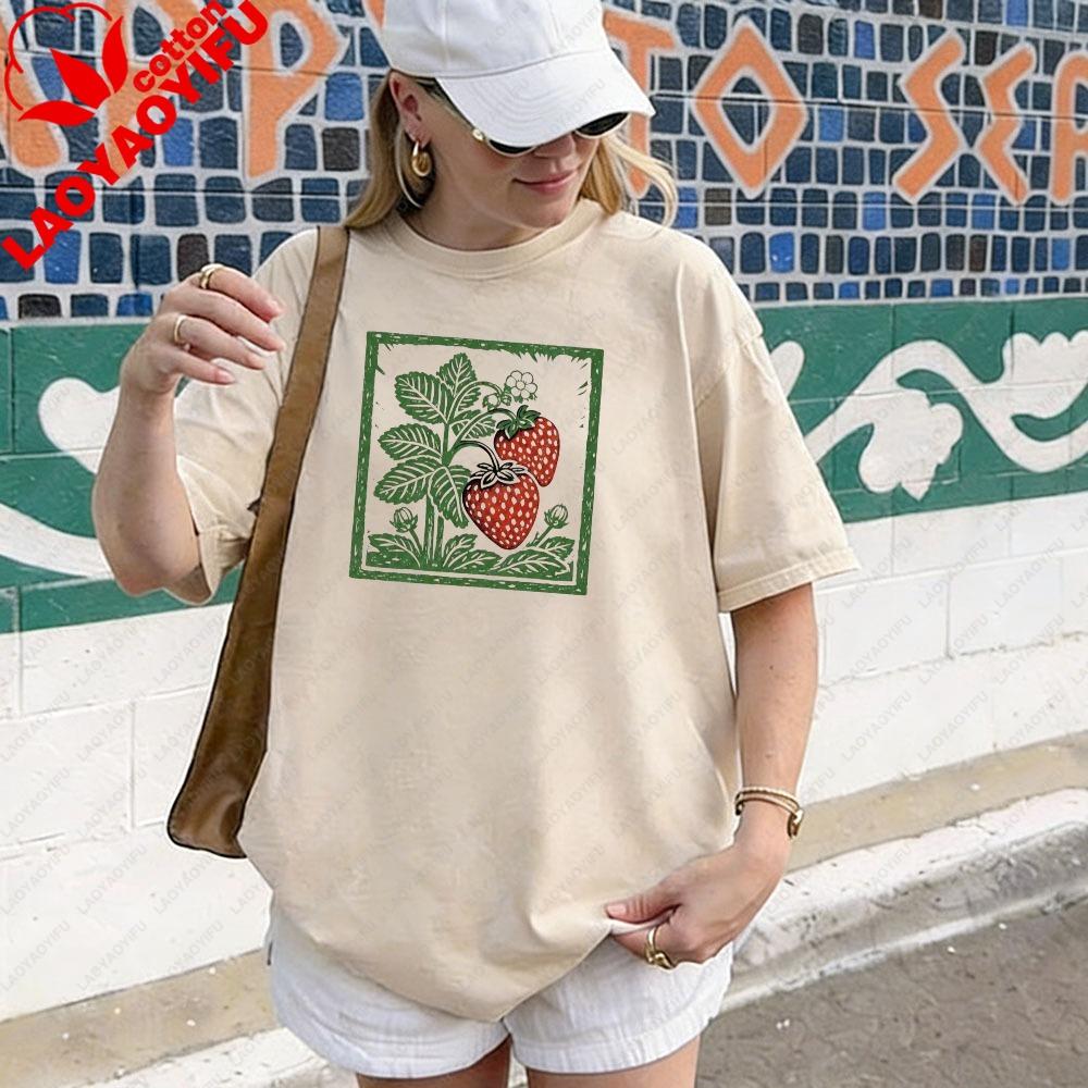 Strawberry Cottagecore Shirt Vintage Botanical Strawberry Tee Garden Fruit Block Print TShirt Berry Plant Graphic Unisex Tshirt