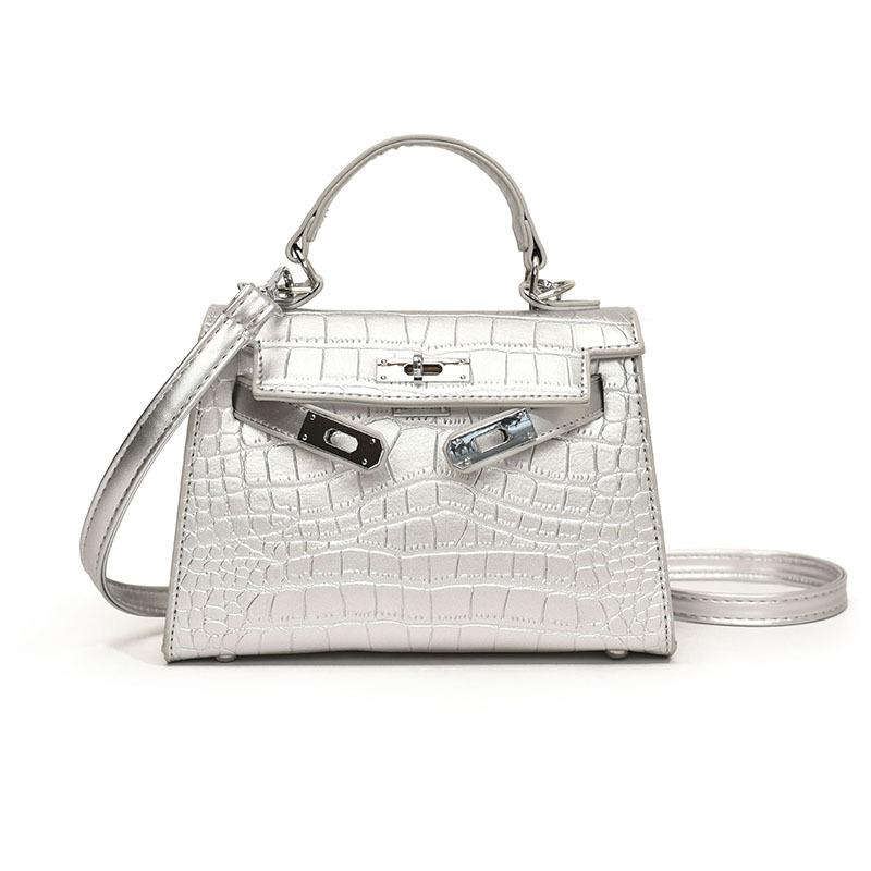 Women's bag 2025 new bag women's autumn and winter fashion versatile messenger bag crocodile pattern portable small square bag