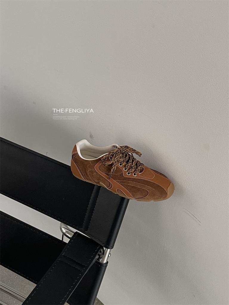 Platform-soled German training shoes women's autumn and winter 2025 new sports and leisure shoes inner height-increasing board shoes retro white shoes