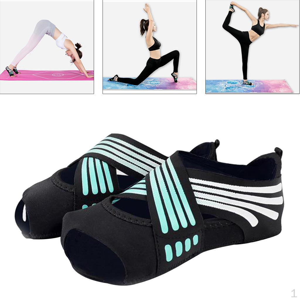 1 Pair Non Women Yoga Shoes Pilates Grip Socks for Physical Activities, Exposed Half Toes