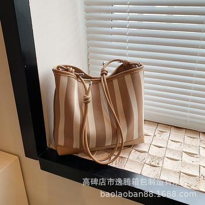 Large Capacity Bucket Type Autumn New Design Versatile Casual Striped Shoulder Bag Messenger Bag Women