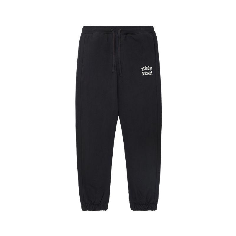 Повседневные брюки New Balance Унисекс AMP34314-BK M