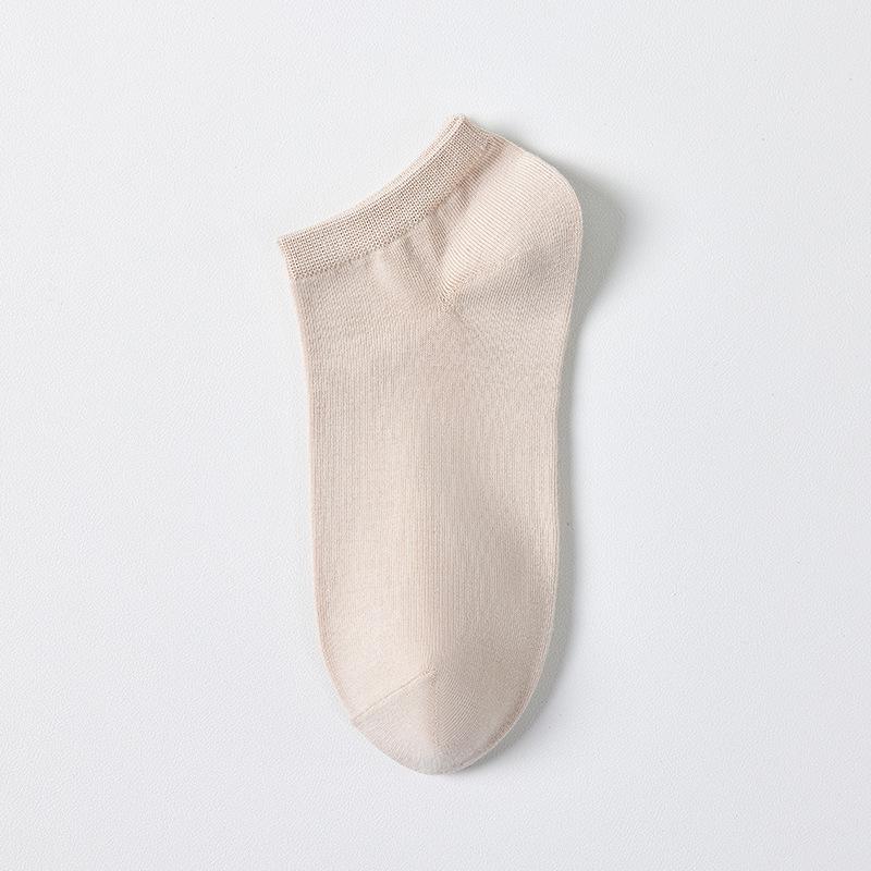 Women's Summer Thin Cotton Ankle Socks - Antibacterial, Odor-Resistant, Breathable, Sweat-Absorbing in Solid White