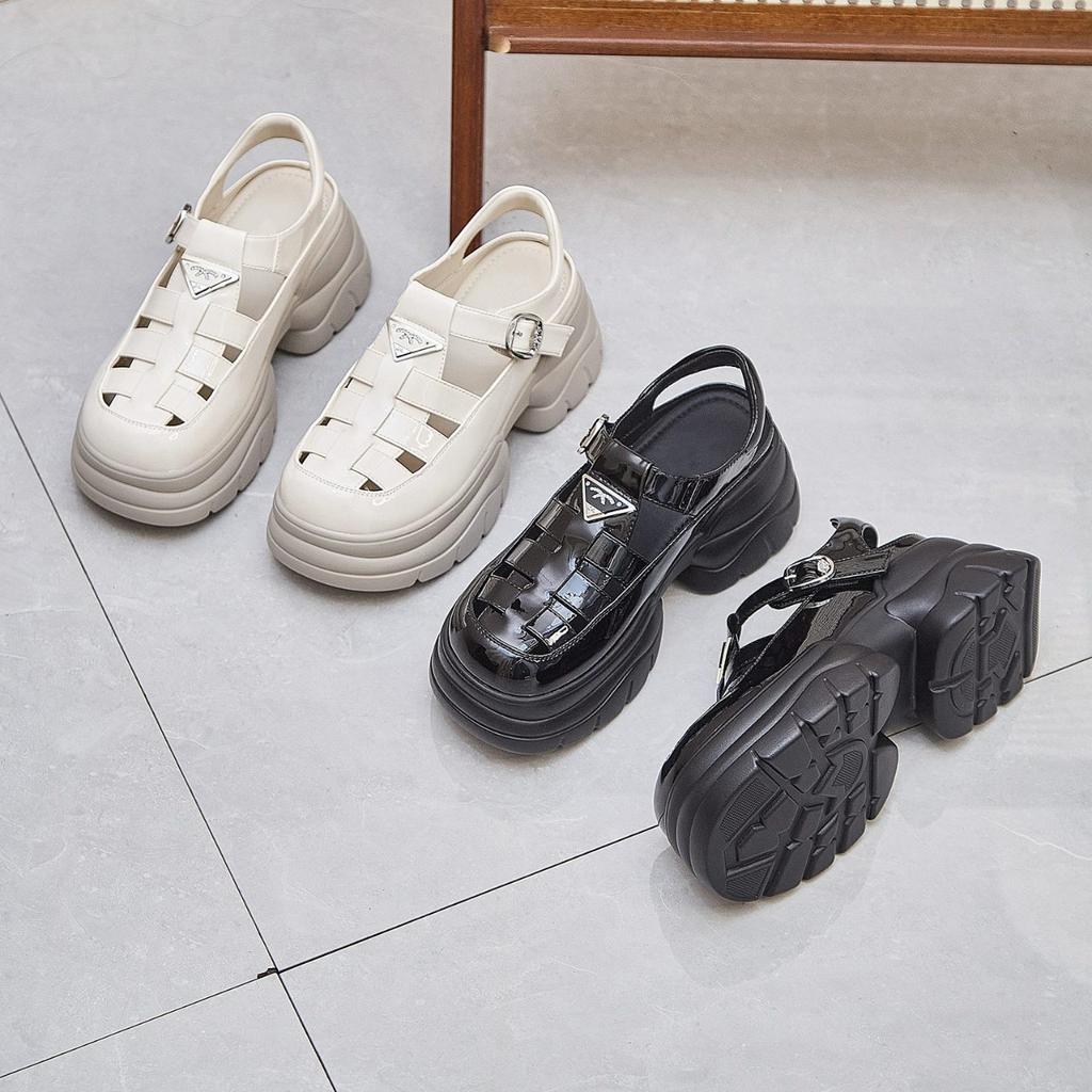Summer Hollow Breathable Thick Sole Height Increase Small Muffin Bottom Loafers Women's 2025 New Shoes Bag Head Sandals