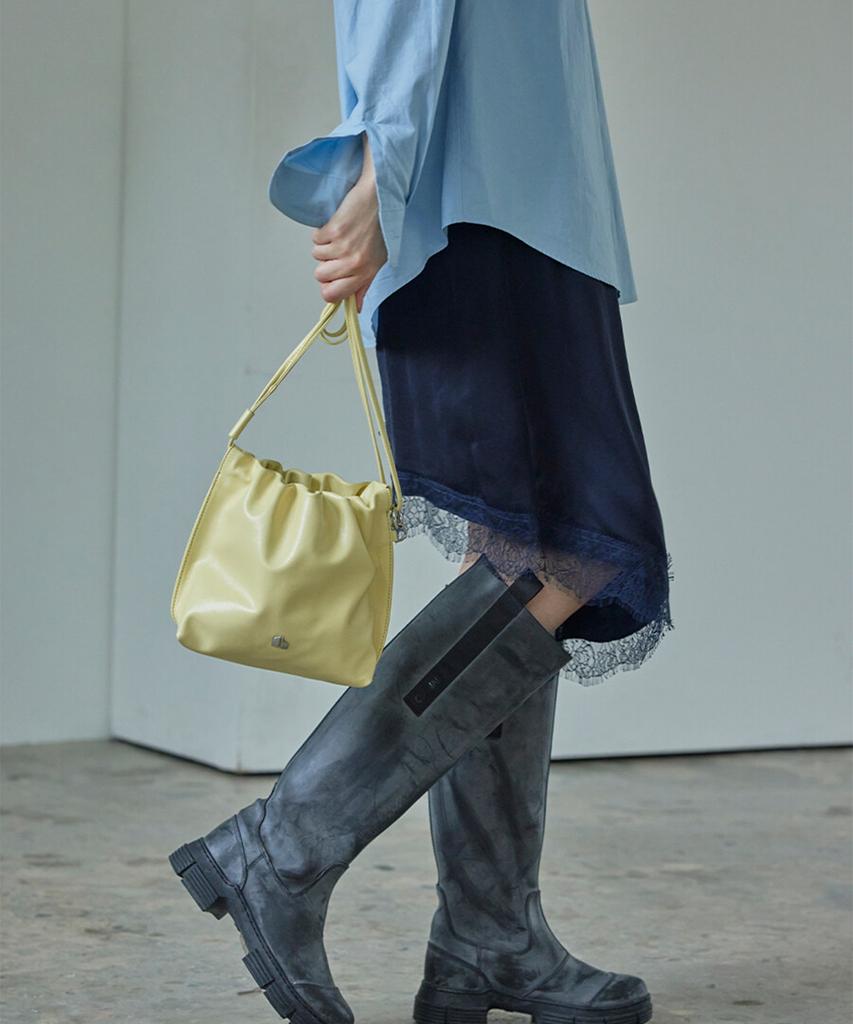 Haveawhale Crinkle Bucket Bag (Ye)