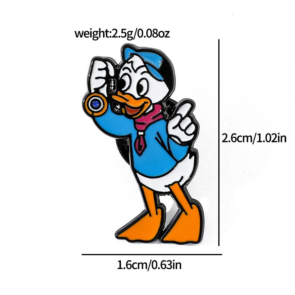 Creative duckling metal badge pig little brother silly big cat parrot small animal alloy brooch