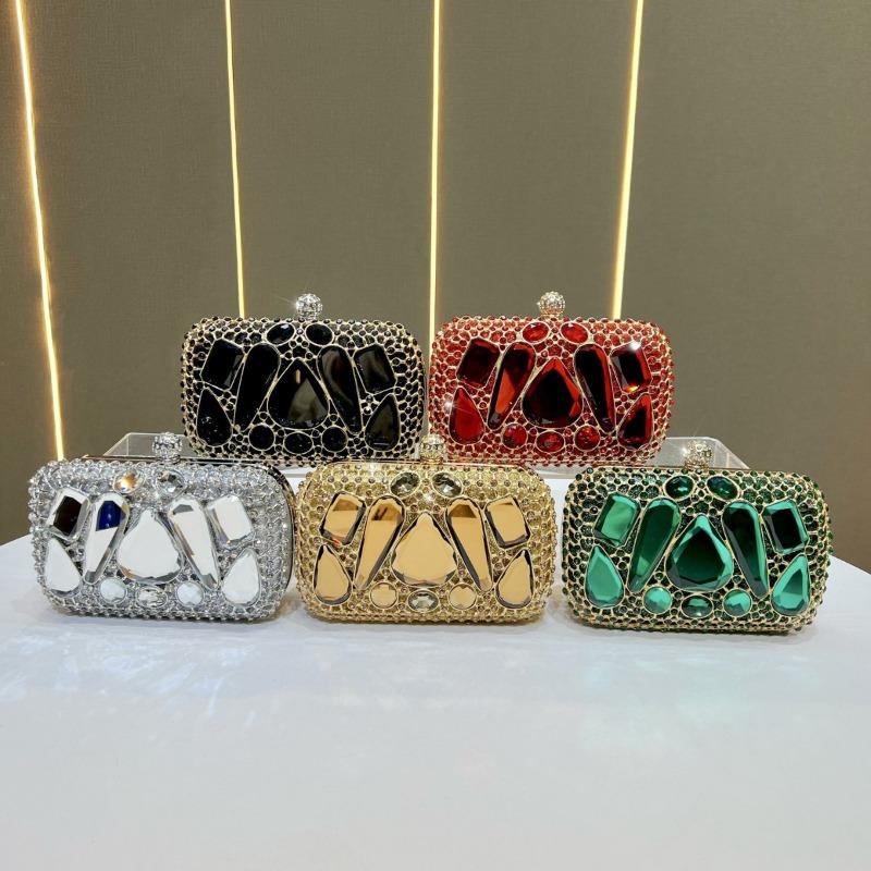Borsa a Mano - Raffinata Borsa da Sera con Intarsi di Diamanti, Borsa a Mano con Catena, Borsa da Donna