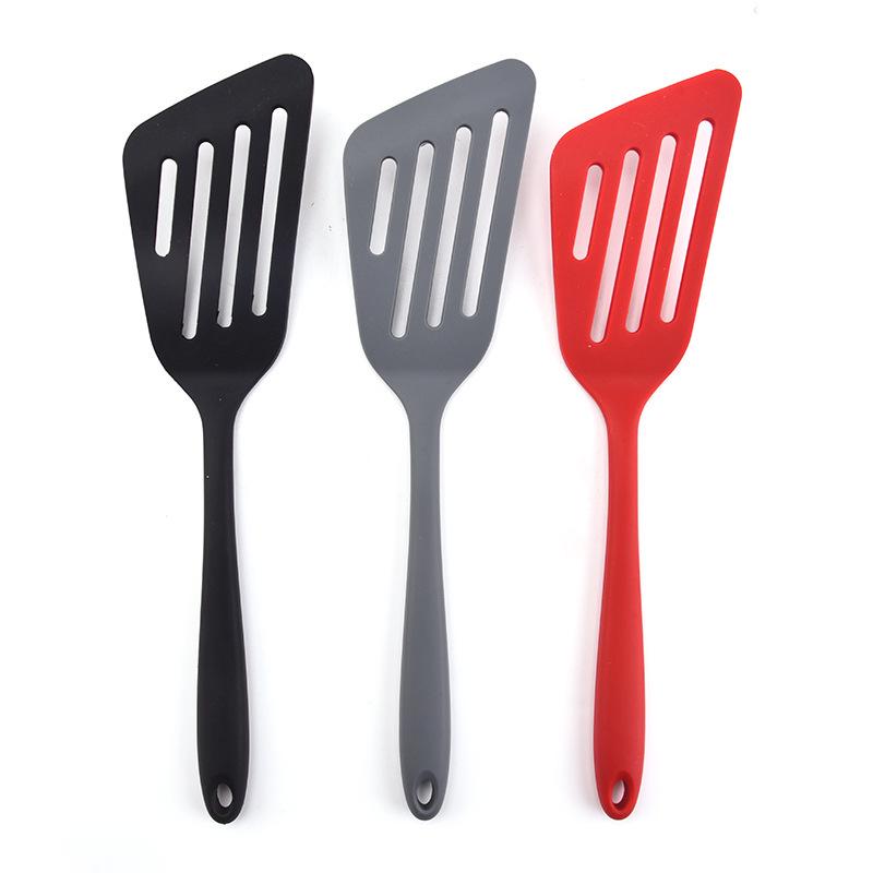 Silicone Kitchen Utensils Set: 6-Piece Non-Stick Color Dot Shovel, Spoon, and Steak Shovel.