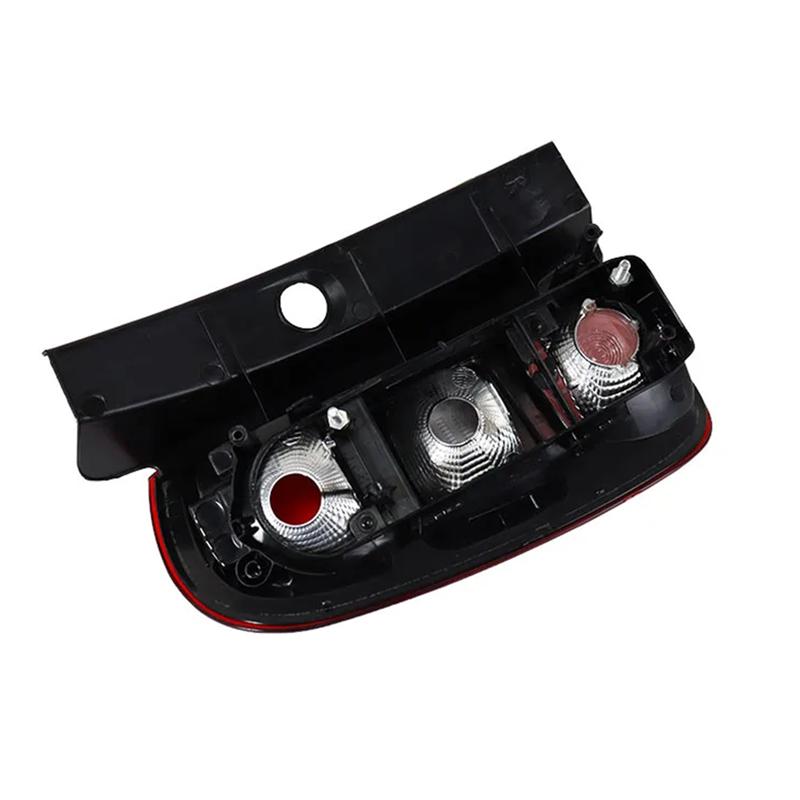 NEW-Rear Tail Light Auto Brake Light Warning Signal Lamp Without Bulbs For Renault Dacia Duster 2013- 2017