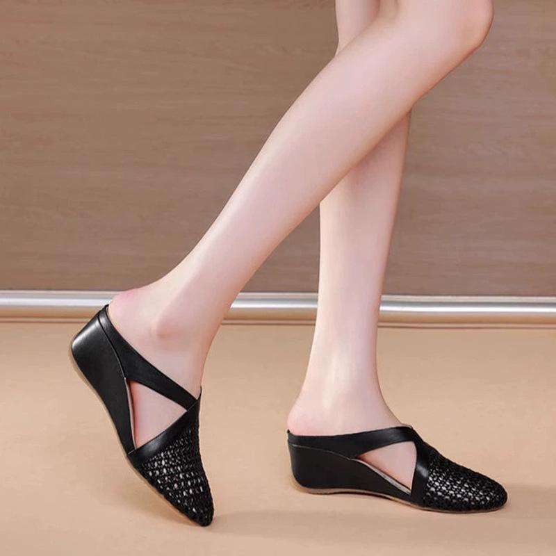 Hollow slope heel versatile soft bottom slippers women's 2025 new spring and summer women's outer wear slippers bag head slippers half drag