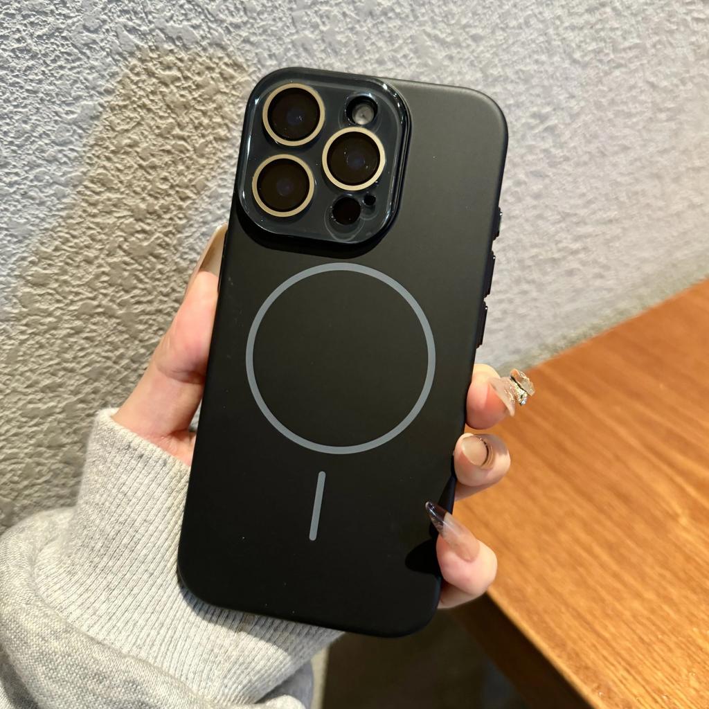 Applicable To IPhone 16 Soft Matte Skin Feeling Thin Circle Magnetic Suction Phone Case Apple 15 Crystal Lens Film Protection Case