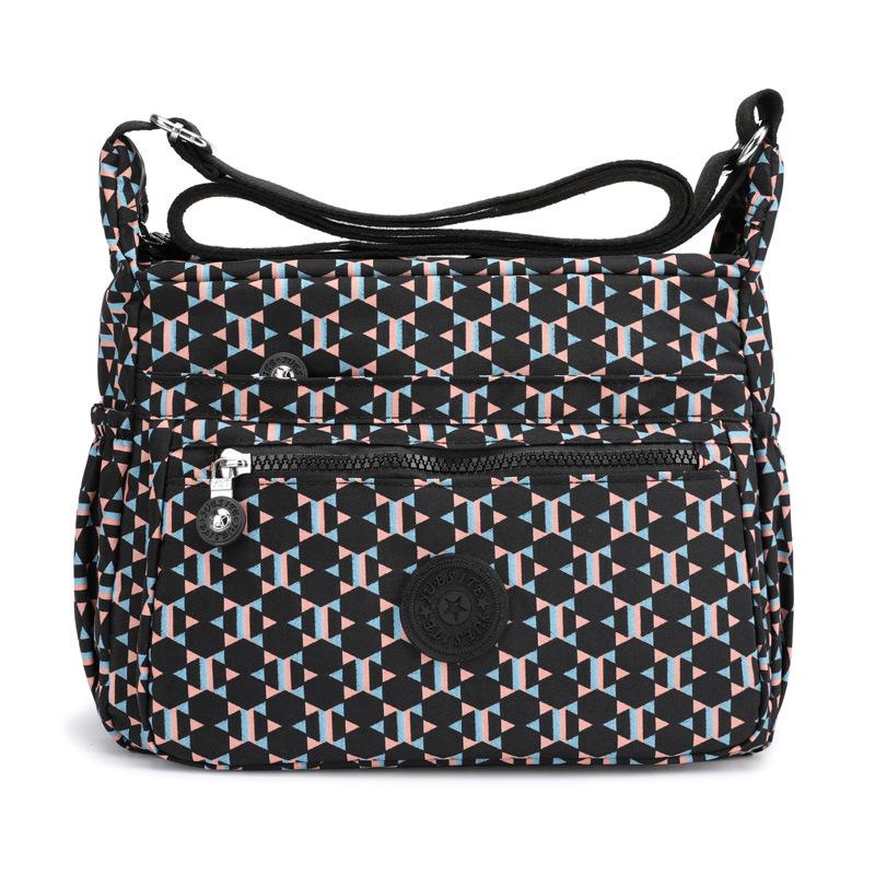 Женская нейлоновая сумка большой емкости с диагональным принтом на одно плечо — фото 7