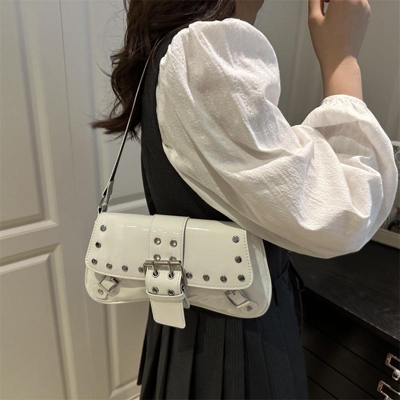 Punk-style Rivet Single-shoulder Bag, Handbag, Cool and Trendy Girl, Underarm Bag, Baguette Bag
