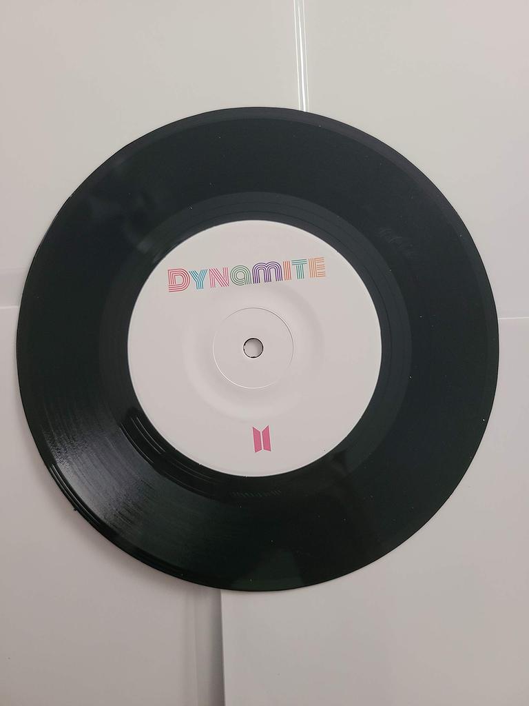 Dynamite (Limited 7-inch) [Analog]