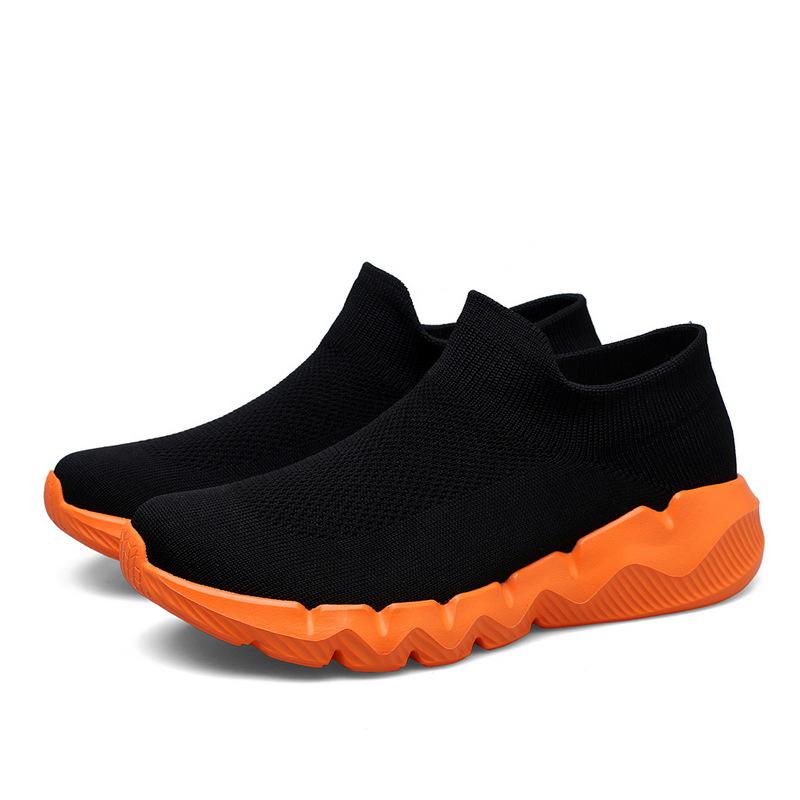 Fashion Women's Red Knit Socks Shoes Breathable Mesh Lightweight Non-slip Flat Shoes Women Outdoors Comfort Sport Shoes Ladies Sneakers