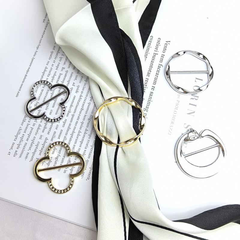

Korean Scarf Buckle Clip: Versatile Dual-Use Fashion Accessory for Women s Shirts