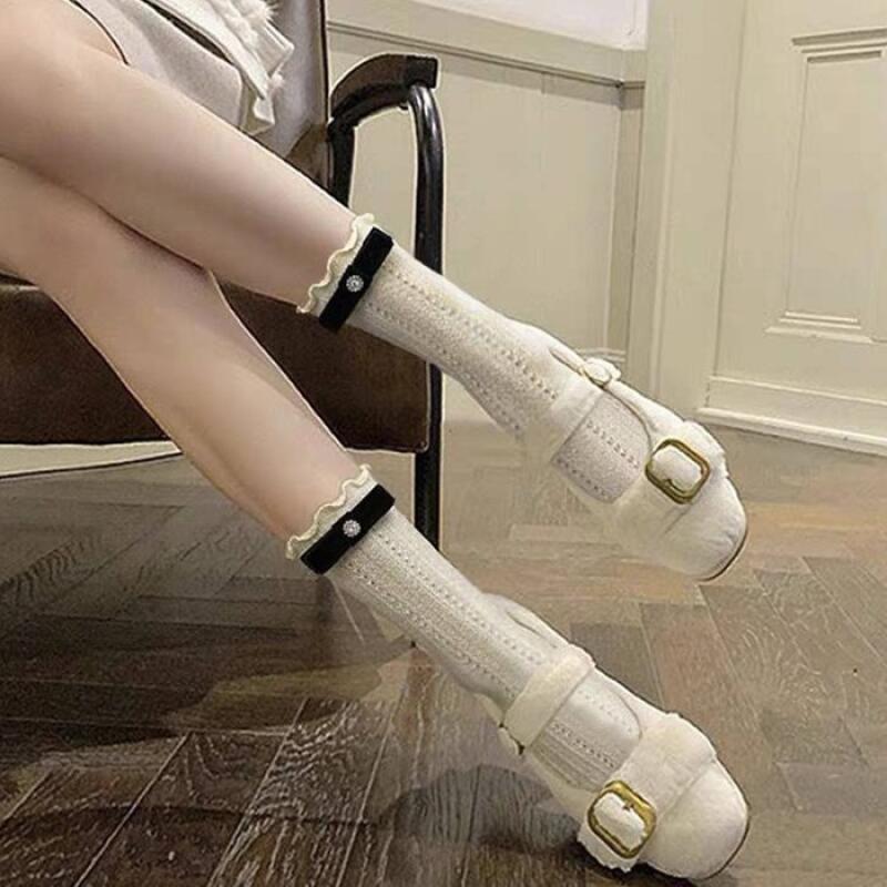 Women s Lovely Cubic Floral Fashion Knee Socks black