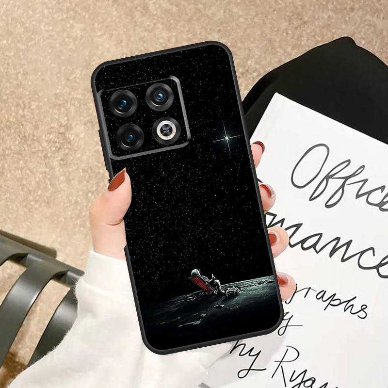 

Space Astronaut illustration Case For OnePlus 10 Pro 10T 8T 13T 15 13 12 11 15R 13R 12R Nord 5 CE 4 2 3 Lite N20 N30 Cover OnePlus Nord N20