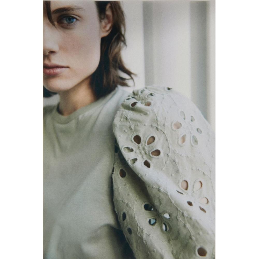 

Топ HM Broderie Anglaise с рукавами Шалфейный Зеленый