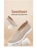 Women's Slip-On Old Beijing Cloth Shoes: Breathable, Flat-Bottomed, Casual, Knitted for Middle-Aged and Elderly, Large Size Available.