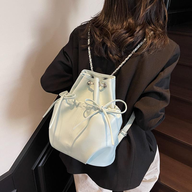 Korean version of Xiaoxiangfeng simple drawstring small women's backpack new travel sports backpack schoolbag women