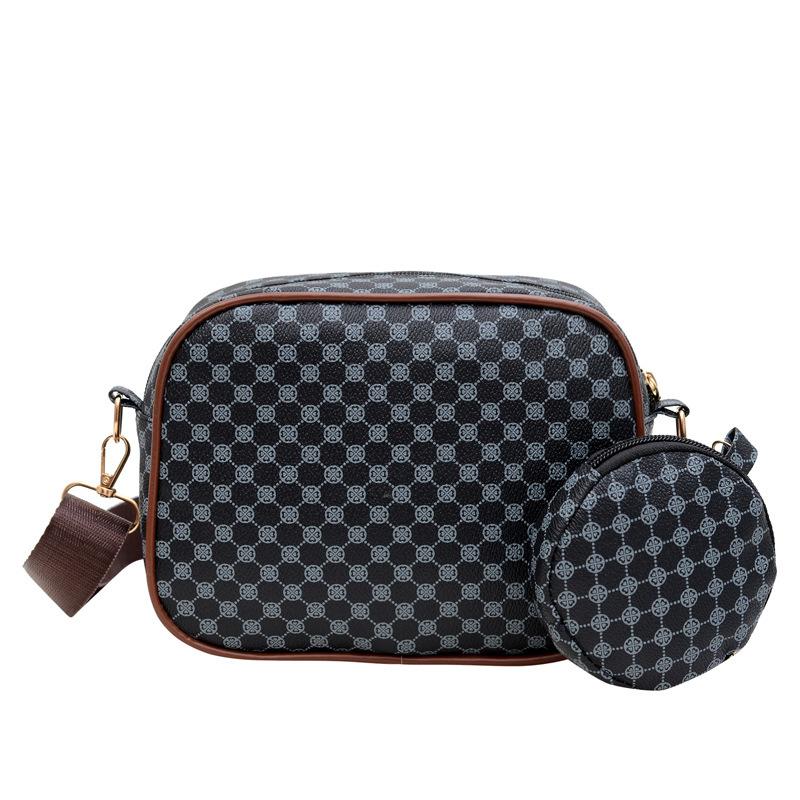 

Модная повседневная ретро маленькая квадратная сумка женская новая популярная наплечная сумка текстурная для поездок на работу клетчатая с принтом сумка-мессенджер one size fits all