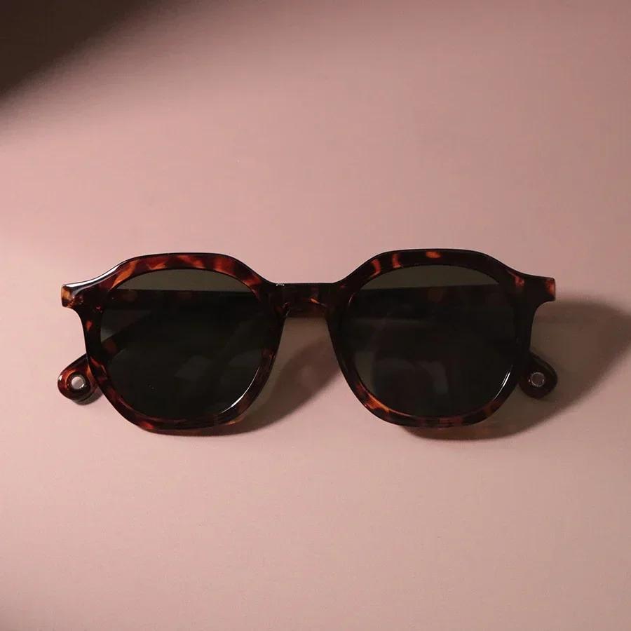 For Female Retro Classic Square Sunglasses Male Stylish Minimalist Female Male Stylish Eyewear Driving Stylish