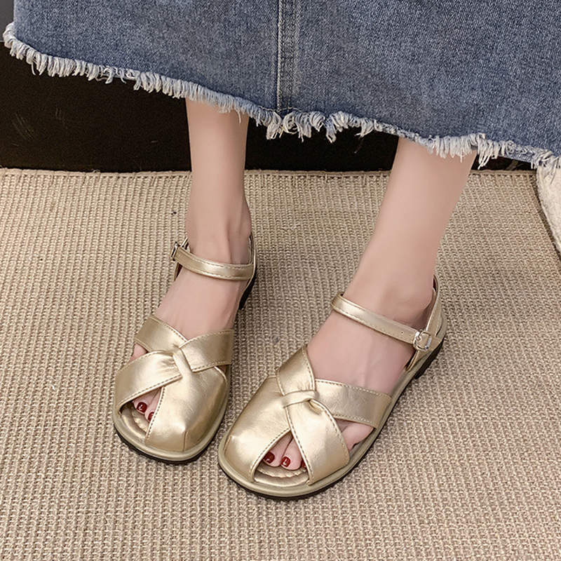 Retro Mori Woven Baotou Sandals Women's Summer Fashion Hollow Round Head Pig Cage Shoes Flat Roman Shoes