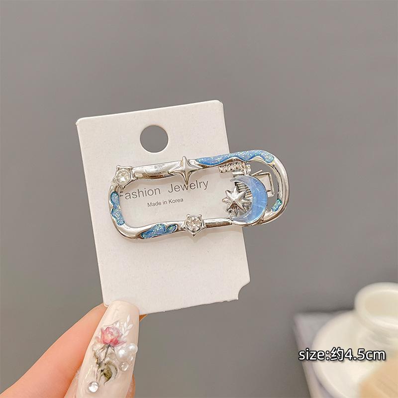 

Rhinestone Moon Star Hair Clip Y2K Blue Silver Color Alloy Hair Clip Girls Zircon Star Duckbill Clip Bangs Side Clip Accessories