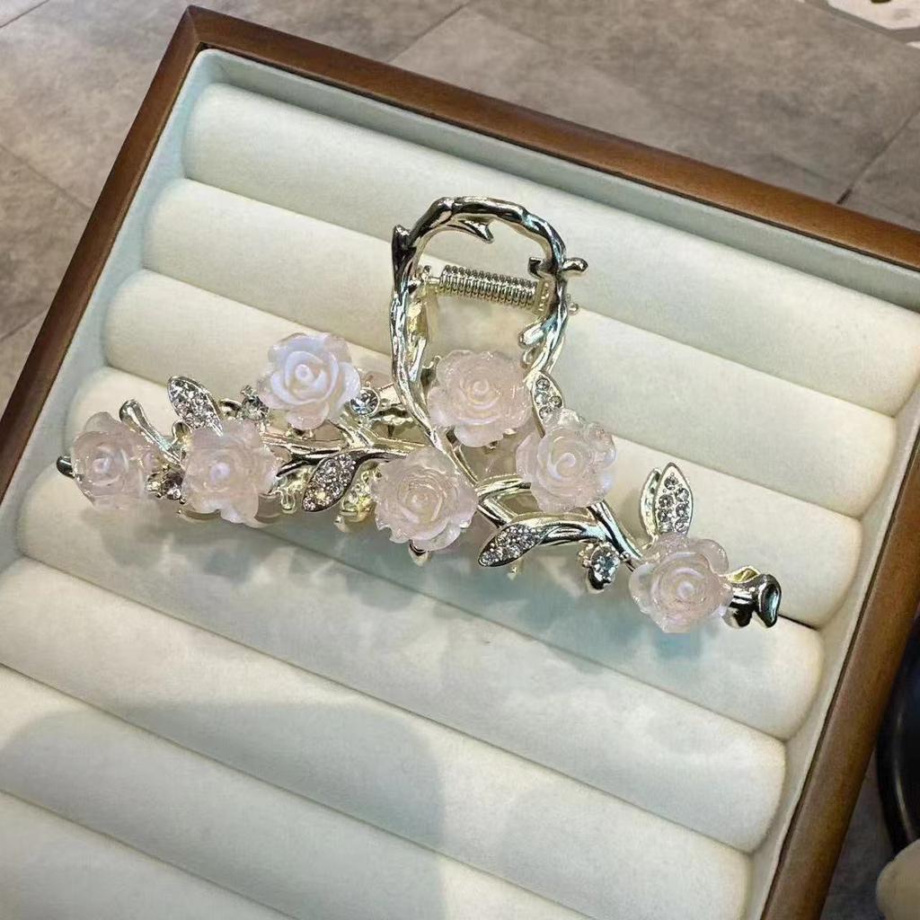 French Rose Hair Clip, Versatile and Stylish Women's Hair Clip, Metal Hair Bun Shark Clip Hair Accessory