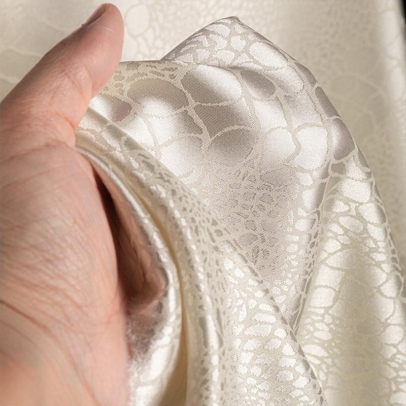 Krokodil-Muster Stoff Mikro-Stretch Schwarz Jacquardstoff pro Meter für Kleider Kleidung Nähen Einfache Handarbeit Glatt