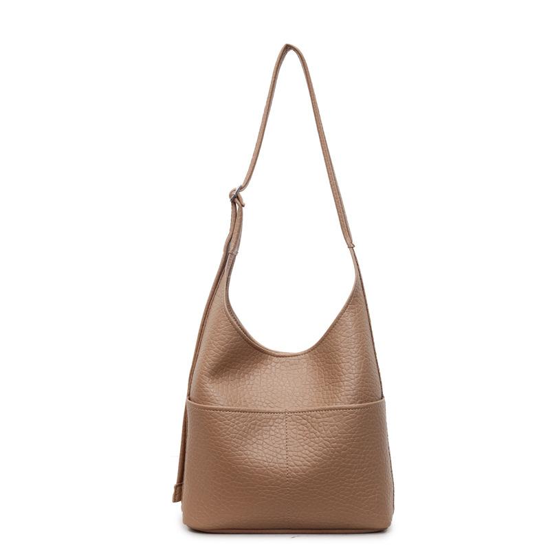 

Simple retro single shoulder armpit bag, new soft-faced casual tote bag, textured portable mother and child bag one size fits all хаки