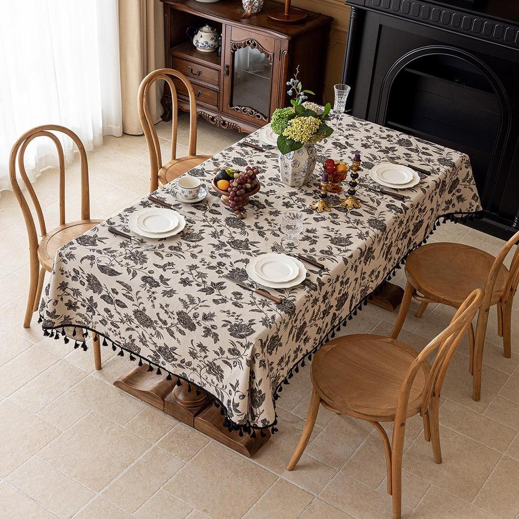 Retro Black Floral Tassel Tablecloth – Rectangular, American French Pastoral Style Coffee Table Cover.