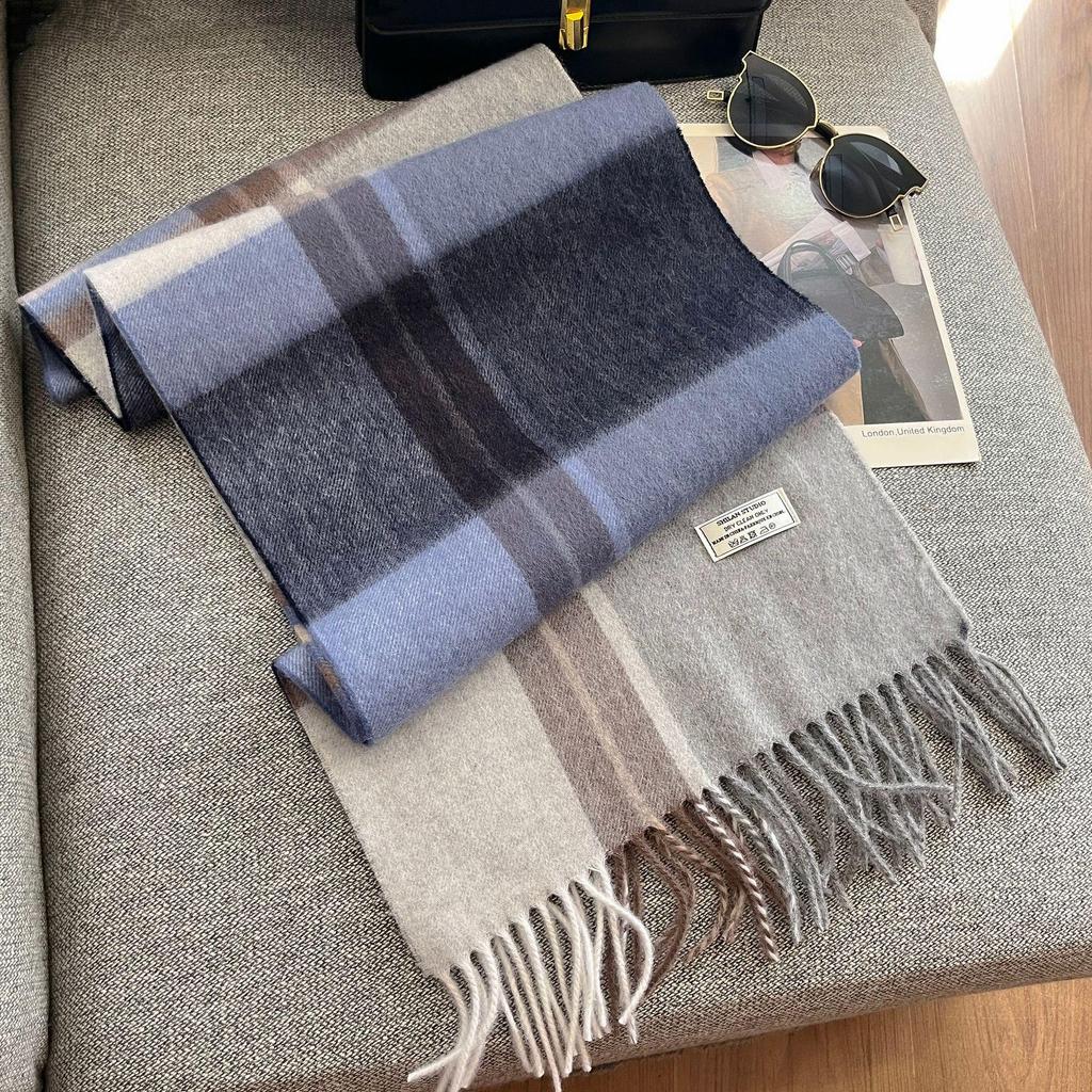2025 Unisex 100% Wool Scarf: Versatile and Warm for Autumn & Winter