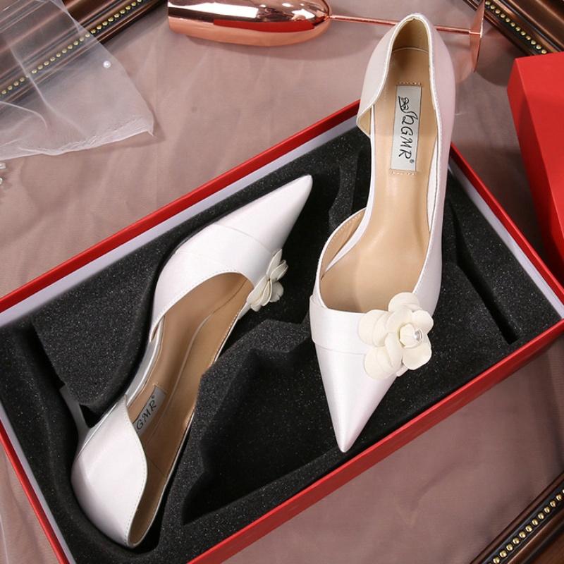 Fashion Fine Heeled Sandals Wedding Shoes Lady Fairy Style French Camellia White Wedding Shoes Satin Single Shoes