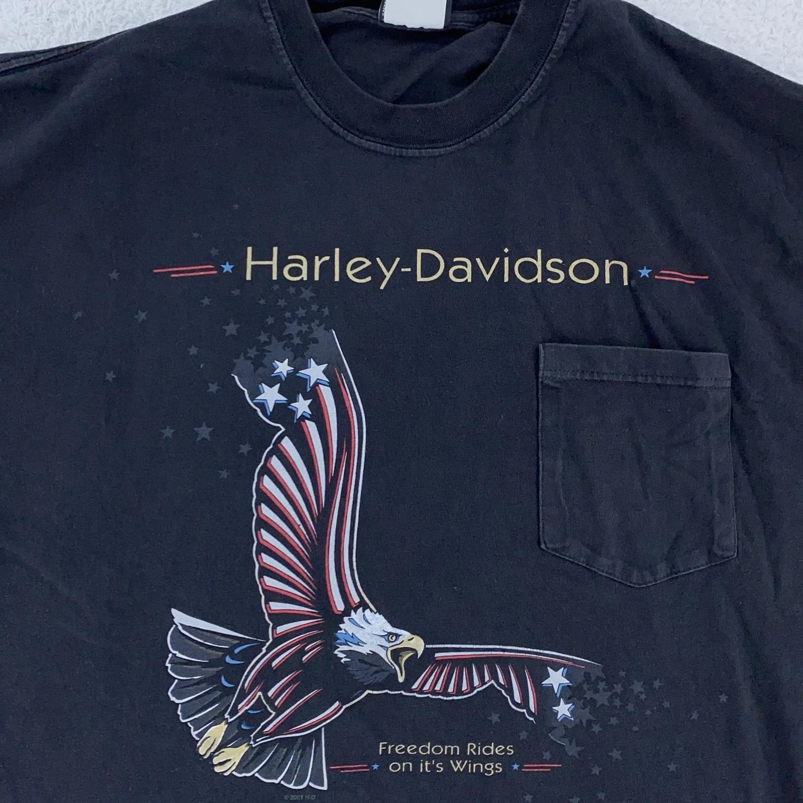 Vintage 2001 Harley-Davidson Motorcycle Pocket T-Shirt XL Eagle Freedom Bahamas S