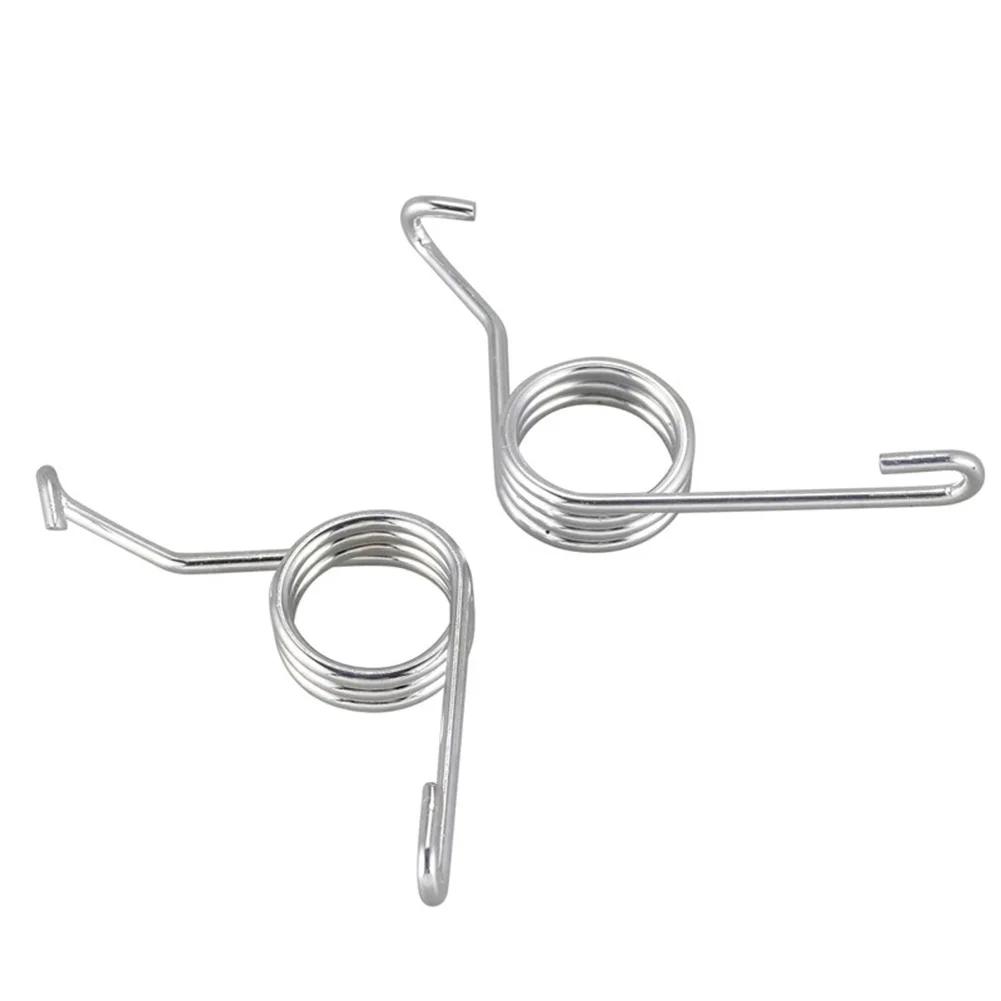 2 szt. Tylne Sprężyny Powrotne Zacisku Hamulcowego Dla Skoda-Parking Pompa Rozdzielcza 7H0615295A/7H0615296 Zamiennik Srebrny Metal