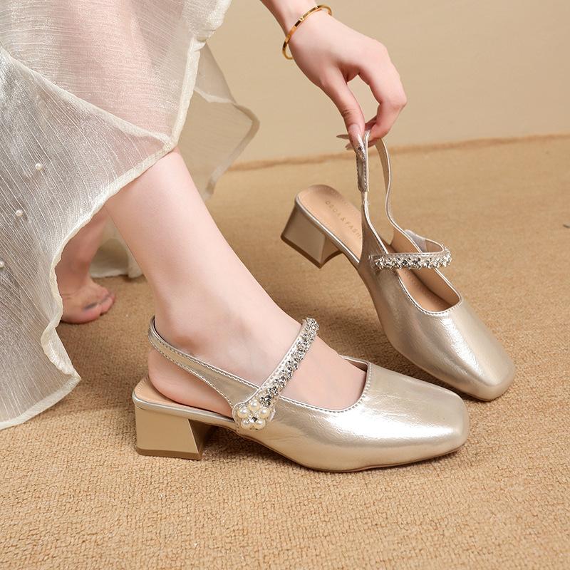 French bag head sandals women's 2025 summer new wear thick heels not tired feet with skirts Mary Jane single shoes women