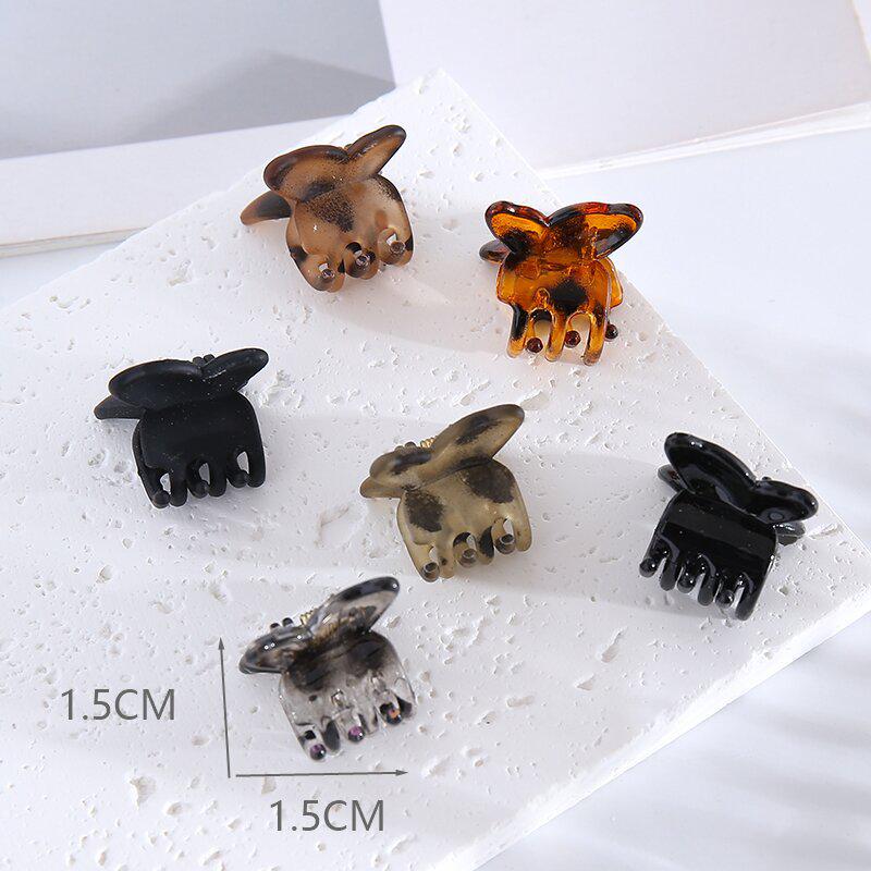 Coffee-Colored Matte Claw Clip for Wispy Bangs - Small Hair Accessory for Top of Head or Side Decoration