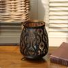 Porte-bougie Découpé Floral Bronze Lanterne d'Intérieur Style Trois Pieds Décoration de Maison pour