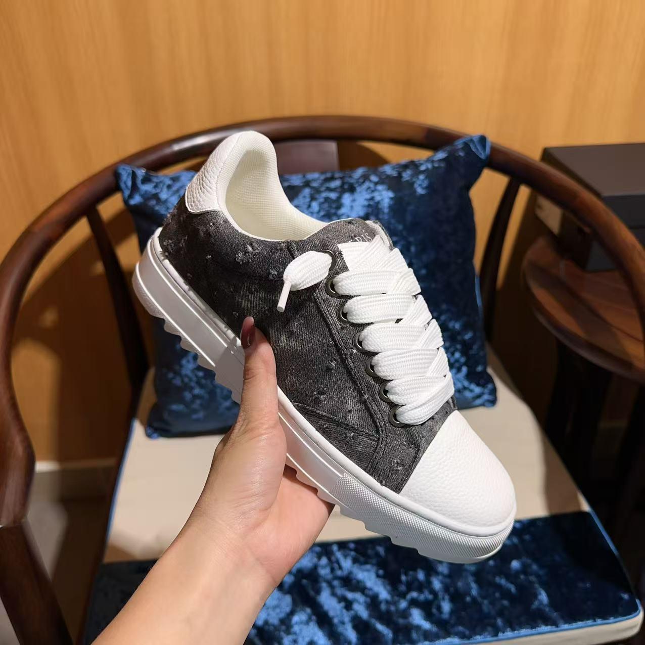 NUMERIS Men`s Trendy Ripped High-Top Canvas