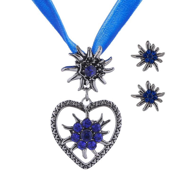 Edelweiß Herz Halskette: Luxuriöses Retro Damenaccessoire mit Diamanten gray