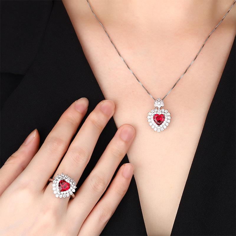 Jewelry Copper Bottom Gold-Plated Simulation Red Corundum Heart-Shaped Temperament Set Heroine Stone 8 * 8