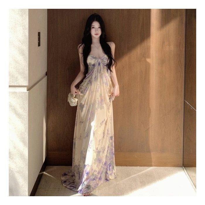 Hainan Sanya seaside vacation pure desire long dress French purple print tie-dye tube top suspender dress women mopping the floor