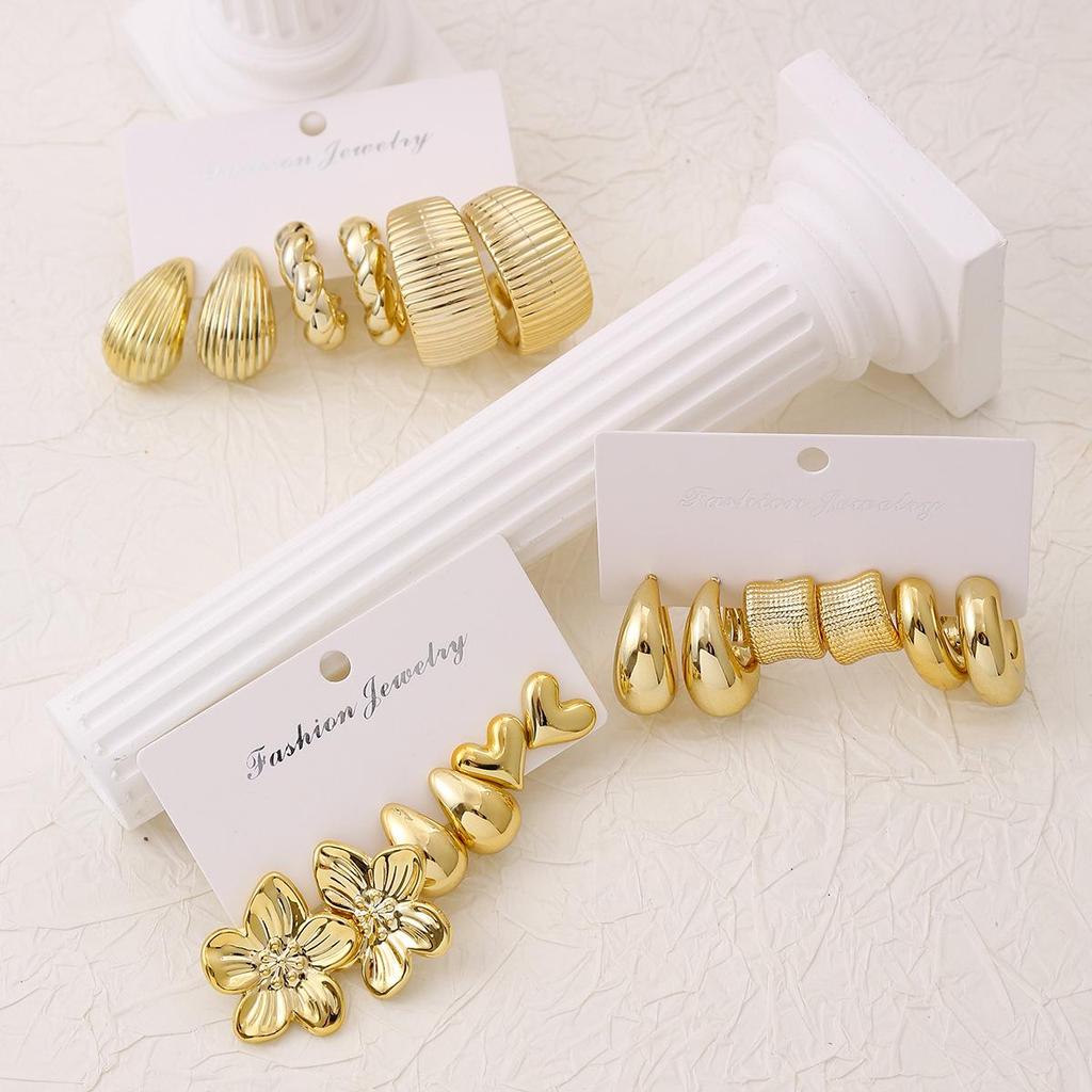 Vintage Geometric Flower & Heart C-Shaped Hoop Earring Set