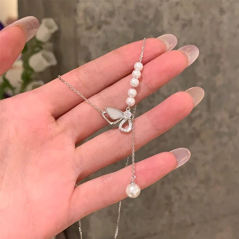 Korean Rhinestone Butterfly Pearl Tassel Necklace: Women s Luxury Choker Clavicle Chain