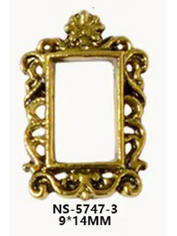 Retro Alloy Nail Art: 3D Carved Oval & Square Photo Frame Decorations
