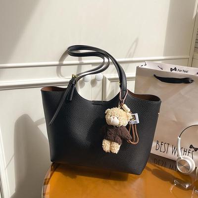 Korean Style Minimalist Large Capacity Women's Tote Bag for Work and Commute